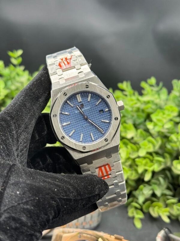 Audemars Piguet Royal Oak Flat Blue Dial 41mm, Automatic