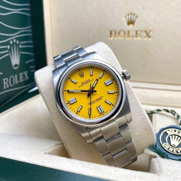 Rolex Oyster Perpetual 41 OP41 Yellow Dial 124300