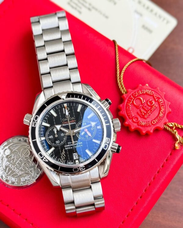 Omega Seamaster Professional 600 Silver Black
