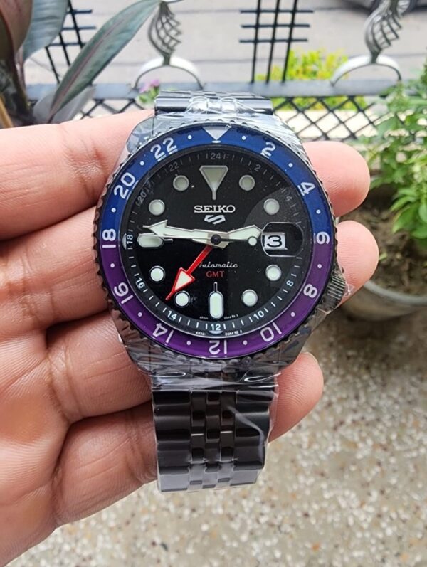 Seiko 5 Sports Downtown Tokyo Store Quality