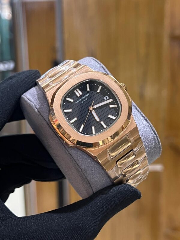 Patek Philippe Nautilus 5711/1A Men’s Watch 40mm Rose Gold Automatic Black Dial