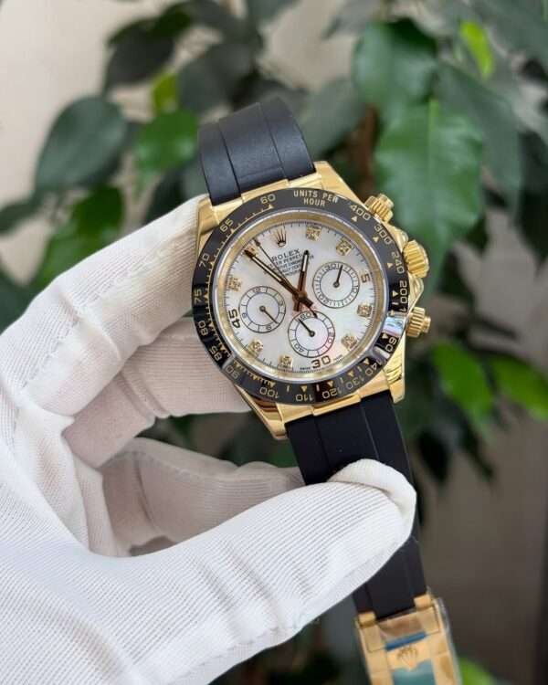 Rolex Daytona 116518LN Style – White Dial & Black Rubber Strap