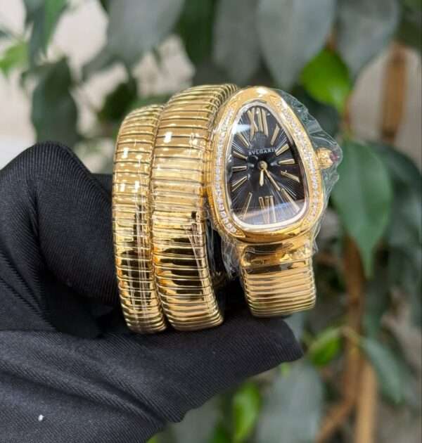 Bvlgari Serpenti Style – Black Dial & Gold-Tone Coiled Bracelet