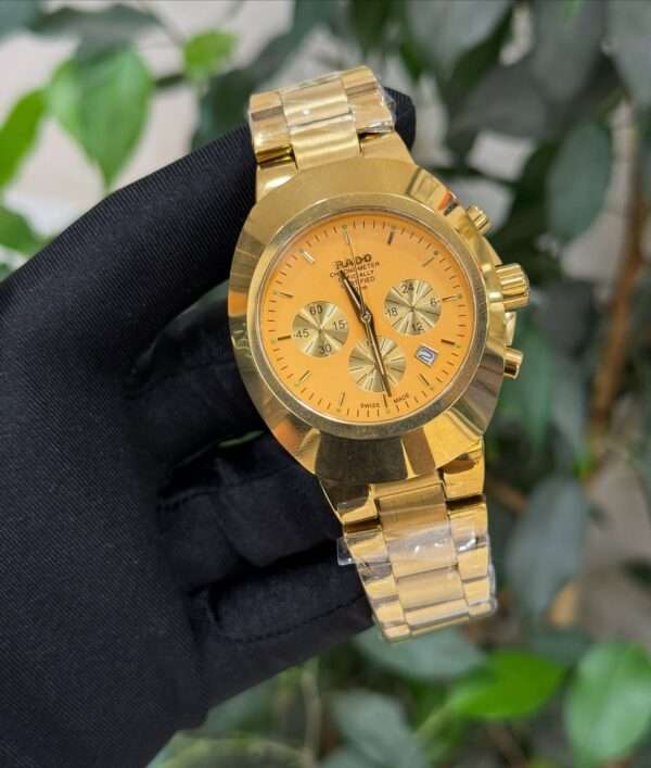 Rado Chronograph Style – Gold-Tone Champagne Dial