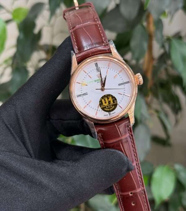 Rolex Cellini Style – White Dial & Rose Gold Case
