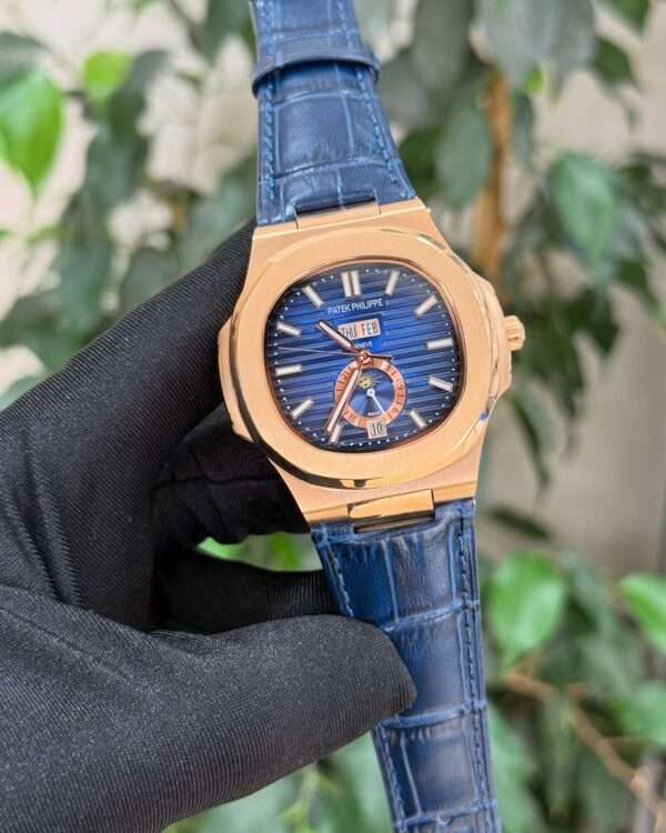 Patek Philippe Nautilus 5740 Style – Blue Dial & Rose Gold