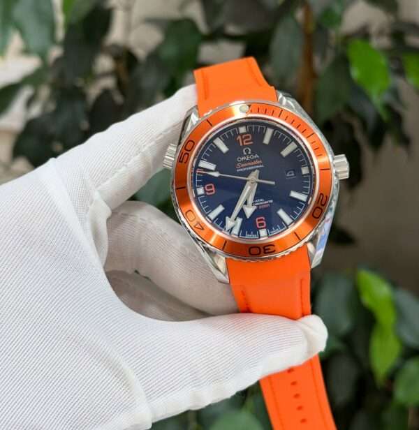 Omega Seamaster Planet Ocean Style – Blue Dial & Orange Bezel