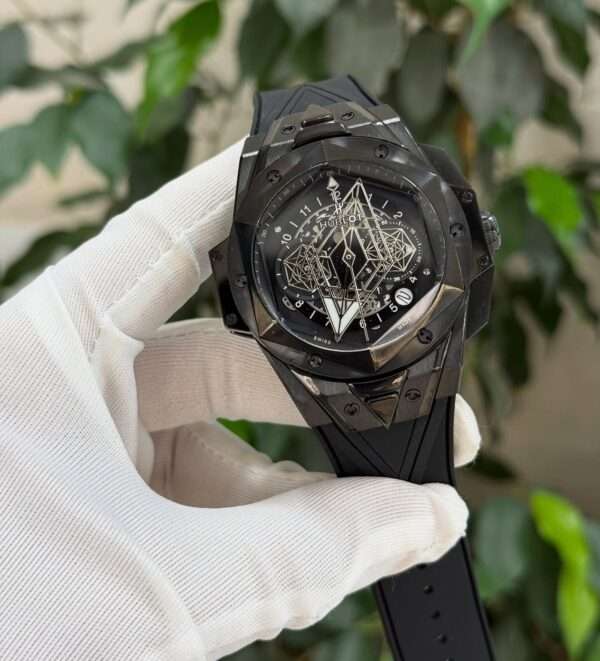 Hublot Big Bang Sang Bleu II Style – Black Skeleton Dial