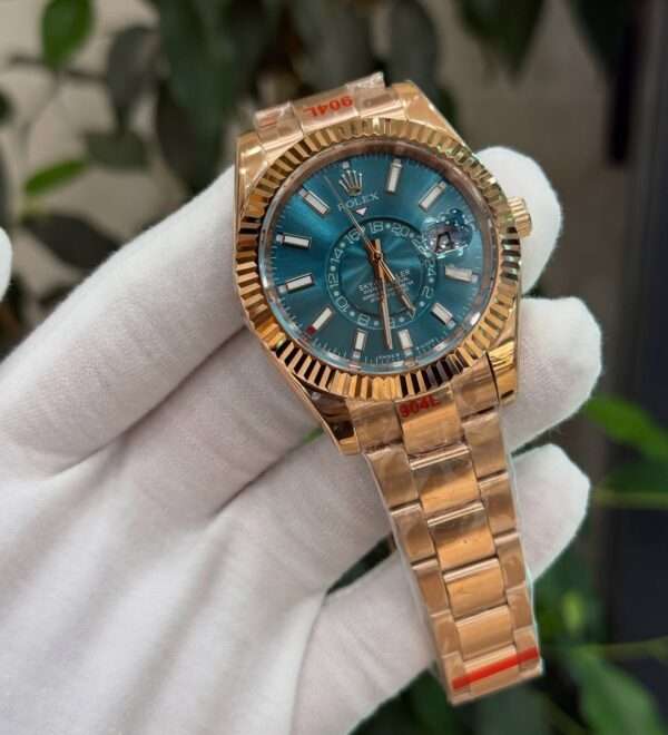 Rolex Sky-Dweller Style 326935 – Blue Dial & Everose Gold