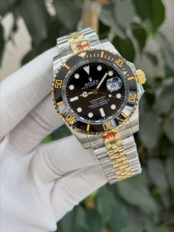 Rolex Submariner Date 126613LN Style – Black Dial & Two-Tone Bracelet