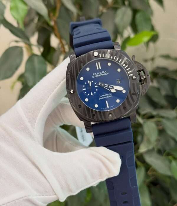 Panerai Submersible Carbotech Style – Blue Dial & Blue Rubber Strap