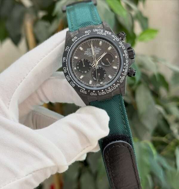 Rolex Daytona Style – Grey Wave Dial & Green Strap