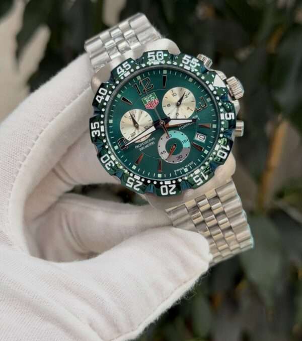 TAG Heuer Formula 1 Chronograph Style – Green Dial & Steel Bracelet