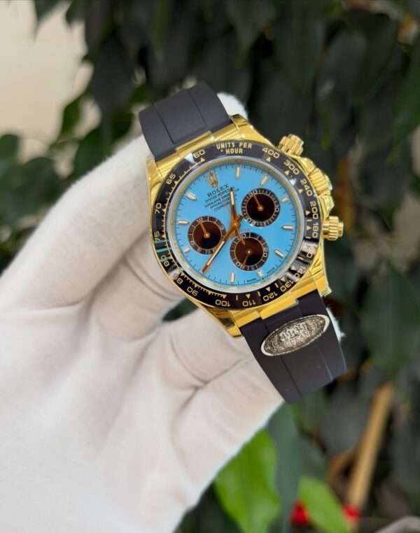 Rolex Daytona Style – Turquoise Blue Dial & Gold-Tone Case